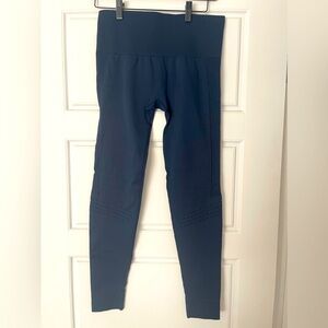 Lole navy leggings